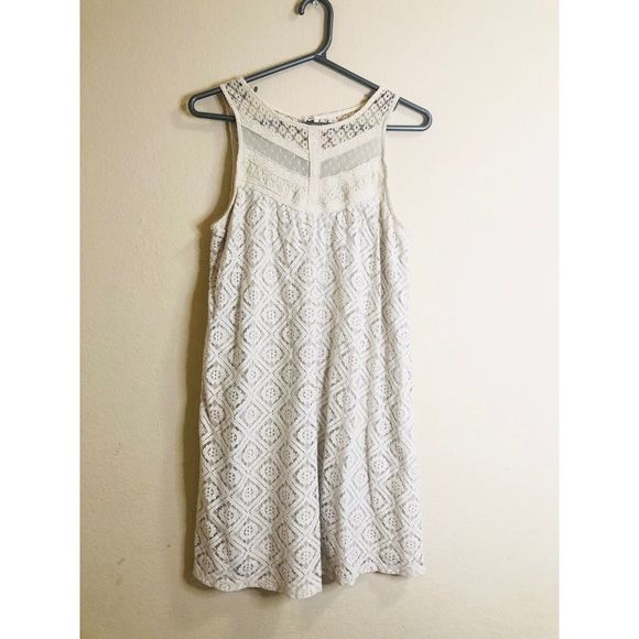 white lace dress size 20